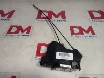 Peça sobressalente para automóvel em segunda mão fechadura da porta dianteira direita por toyota auris luna referências oem iam 