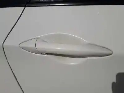 Peça sobressalente para automóvel em segunda mão puxador exterior traseiro direito por hyundai i30 (gd) classic referências oem iam 