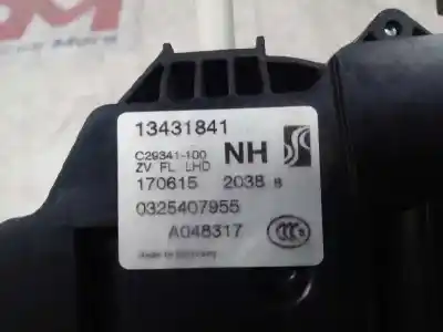 Second-hand car spare part left front door lock for opel corsa e business oem iam references 13431841  