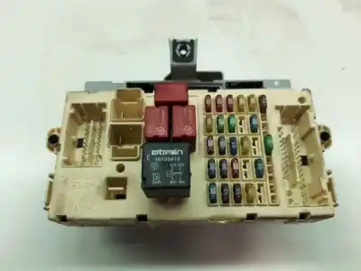 Pezzo di ricambio per auto di seconda mano scatola relè/fusibili per fiat stilo (192) 1.9 jtd / 1.9 jtd 115 active riferimenti oem iam 51711819