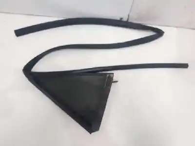 Peça sobressalente para automóvel em segunda mão vidro custódia triangular traseiro direito por kia stonic (ybcuv) black edition referências oem iam 