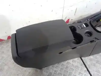 Pezzo di ricambio per auto di seconda mano bracciolo centrale per renault kadjar business riferimenti oem iam   