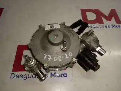 İkinci el araba yedek parçası benzin pompasi için dacia dokker 1.6 oem iam referansları 163100221r  