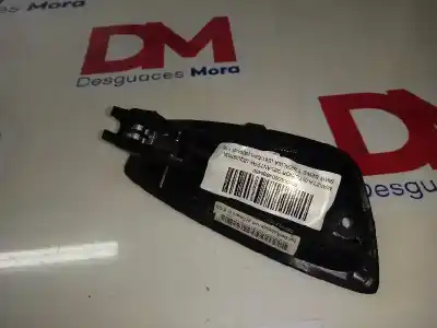 Second-hand car spare part interior left front handle for bmw serie 1 berlina (e81/e87) 118d oem iam references   