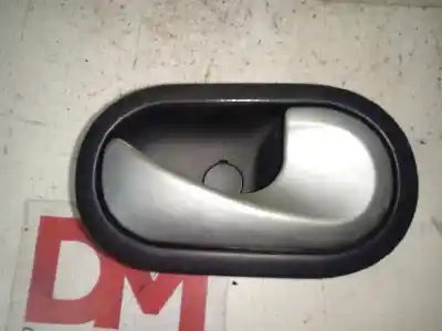 Second-hand car spare part interior right front handle for renault clio iii pack authentique oem iam references 