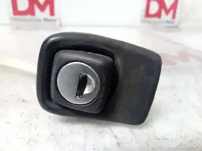 Peça sobressalente para automóvel em segunda mão fechadura da porta dianteira direita por seat marbella ce referências oem iam 