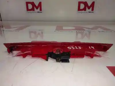 Peça sobressalente para automóvel em segunda mão farolim de travão central por renault clio iii exception referências oem iam   