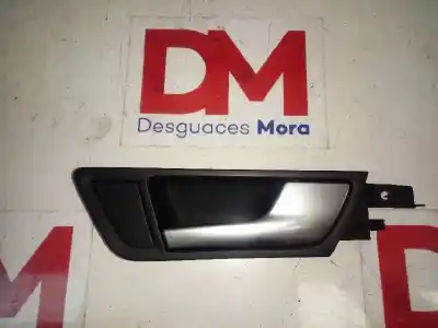 Peça sobressalente para automóvel em segunda mão puxador interior traseiro direito por audi q5 (8r) 2.0 tdi advance quattro (130kw) referências oem iam 8r0839020