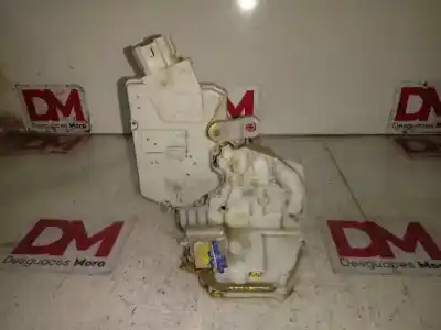 Автозапчастина б/у лівий передній двиг центрального замкування для land rover discovery (salljg/lj) 2.5 turbodiesel посилання на oem iam 