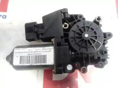 Pièce détachée automobile d'occasion MOTEUR LÈVE VITRE AVANT DROIT pour AUDI A3 (8L)  Références OEM IAM   