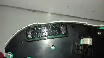 Peça sobressalente para automóvel em segunda mão quadrante por hyundai sonata (nf) 2.0 crdi comfort i [2.0 ltr. - 103 kw crdi cat] referências oem iam 940033k320  