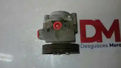 Pezzo di ricambio per auto di seconda mano pompa del servosterzo per renault clio ii fase ii (b/cb0) 1.2 58 cv / 43 kw riferimenti oem iam 7700419118  