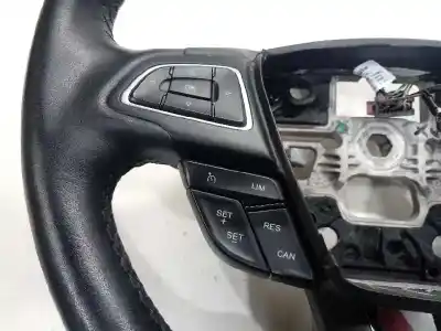 Second-hand car spare part steering wheel for ford focus lim. ambiente oem iam references   