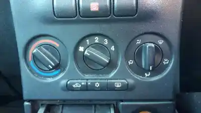 Peça sobressalente para automóvel em segunda mão comando de sofagem (chauffage / ar condicionado)  por opel zafira a club referências oem iam 328940