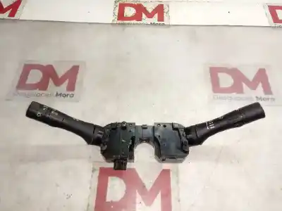 Piesă de schimb auto la mâna a doua maneta bloc lumini pentru nissan cabstar nt 400 referințe oem iam 