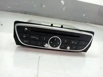 Peça sobressalente para automóvel em segunda mão sistema de áudio / rádio cd por renault scénic iii (jz0/1_) 1.5 dci referências oem iam 