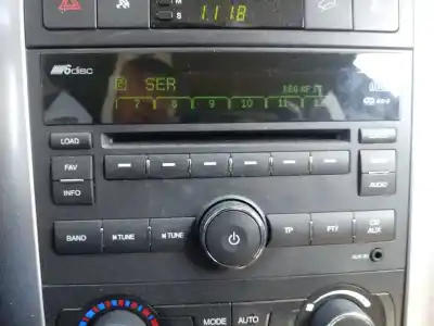 Peça sobressalente para automóvel em segunda mão sistema de áudio / rádio cd por chevrolet captiva 2.0 vcdi lt referências oem iam 96647740