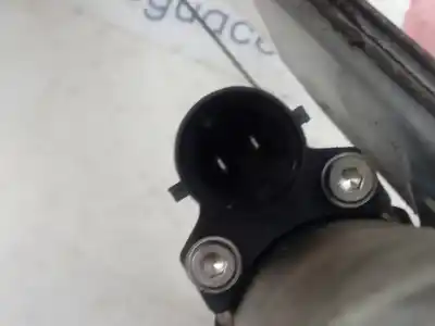 Second-hand car spare part driver left window regulator for dacia duster ambiance 4x2 oem iam references 8200733829  807213506r