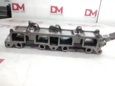 Peça sobressalente para automóvel em segunda mão régua / rampa de injetores por audi a3 (8p) 1.4 tfsi ambiente 125 cv / 92 kw referências oem iam gk284ahb  