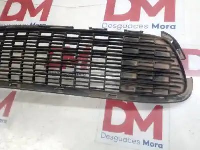 Автозапчастина б/у центральна решіта бампера для mini cabrio (r57) cooper s посилання на oem iam 7188607  