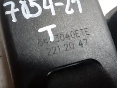 Автозапчастина б/у задній центральний гачок для opel corsa c edition посилання на oem iam   