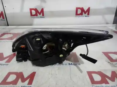 Peça sobressalente para automóvel em segunda mão farol / farolim direito por ford focus lim. (cb4) 1.6 tdci cat referências oem iam 8m5113100ae  