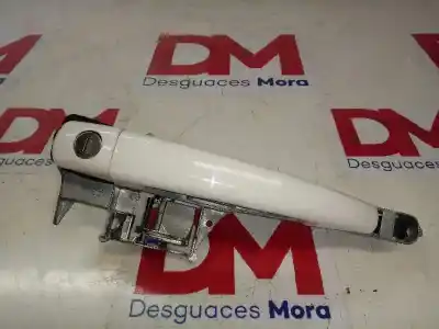 Pezzo di ricambio per auto di seconda mano maniglia esterna anteriore sinistra per peugeot 208 access riferimenti oem iam 