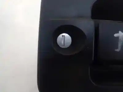 Peça sobressalente para automóvel em segunda mão fechadura da porta dianteira direita por iveco stralis 500 euro 4 referências oem iam 