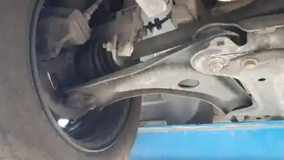 Peça sobressalente para automóvel em segunda mão braço de suspensão inferior dianteiro direito por citroen c3 business referências oem iam 