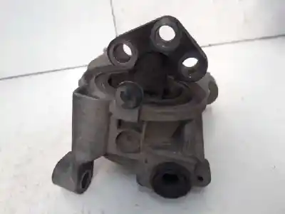 Second-hand car spare part engine support for fiat stilo (192) 1.9 jtd / 1.9 jtd 115 active oem iam references   