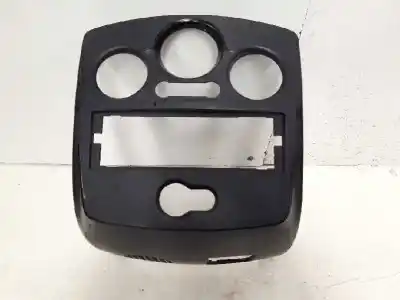 Pezzo di ricambio per auto di seconda mano rivestimento consolle centrale per renault clio iii authentique riferimenti oem iam 