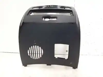 Second-hand car spare part central console trim for renault clio iii authentique oem iam references   