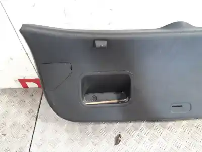 Second-hand car spare part tailgate trim for kia stonic (ybcuv) concept oem iam references   