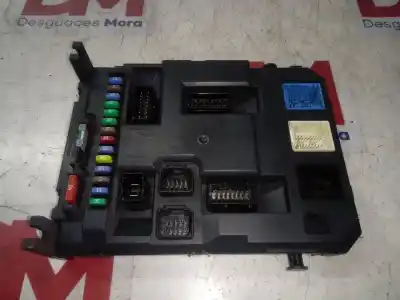 Second-hand car spare part fuse box unit for citroen c3 collection oem iam references 9666952180  