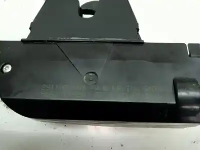 Pièce détachée automobile d'occasion coffre / serrure de porte pour peugeot 307 break/ sw (s2) 9hz références oem iam   