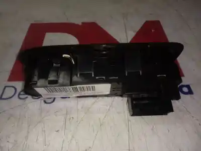 Peça sobressalente para automóvel em segunda mão botão / interruptor elevador vidro dianteiro esquerdo por citroen c3 collection referências oem iam 96637530xt  mostrador 22/3/23