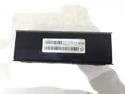Second-hand car spare part FUSE BOX UNIT for OPEL ZAFIRA TOURER  OEM IAM references 13586728  