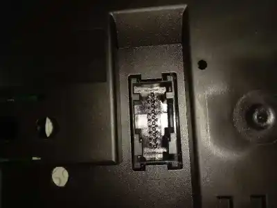 Peça sobressalente para automóvel em segunda mão quadrante por bmw serie 1 berlina (e81/e87) 116d referências oem iam 102495298  