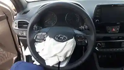 Tweedehands auto-onderdeel stuur voor hyundai i30 (pd) essence oem iam-referenties 