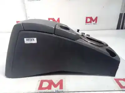 Автозапчасти б/у центральный подлокотник за ssangyong kyron 200 xdi limited ссылки oem iam 7792509010  