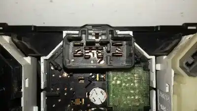 Peça sobressalente para automóvel em segunda mão comando de sofagem (chauffage / ar condicionado)  por toyota auris luna+ referências oem iam   