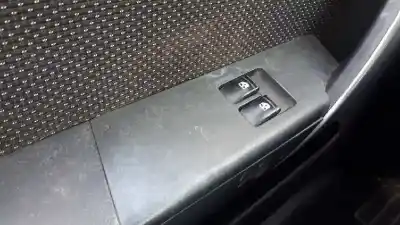 Second-hand car spare part left front power window switch for chevrolet aveo 1.2 cat oem iam references 