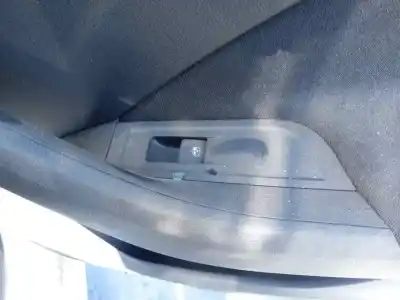 Second-hand car spare part rear right power window switch for skoda kamiq (nw4) active oem iam references  Second-hand car spare part rear right power window switch for skoda kamiq (nw4) active oem iam references