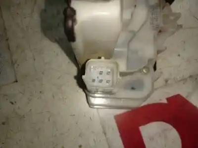 Second-hand car spare part front right door lock for opel combo d kasten l1h1 2.4t oem iam references   