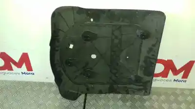 Pezzo di ricambio per auto di seconda mano copertura skid per skoda superb (3v3) active riferimenti oem iam 3v0825521  