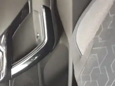 Peça sobressalente para automóvel em segunda mão botão / interruptor elevador vidro dianteiro direito por peugeot 2008 (p1) active referências oem iam 