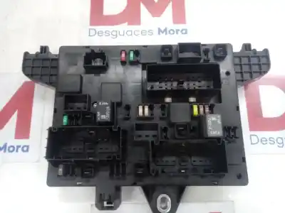 Gebrauchtes Autoersatzteil RELAIS SICHERUNGSKASTEN Multifunktionsrelais zum OPEL ASTRA J GTC  OEM-IAM-Referenzen 1110021AA  