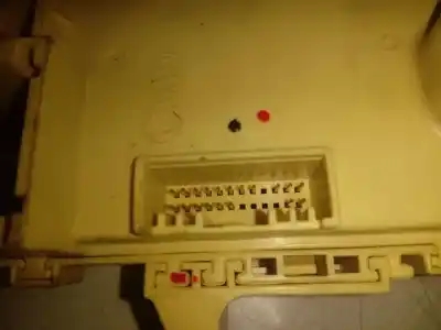 Second-hand car spare part fuse box unit for kia carens ( ) concept oem iam references 91950a4510  