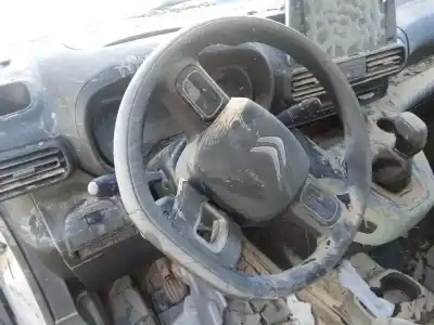 Second-hand car spare part steering wheel for citroen berlingo feel m oem iam references 98210209zd