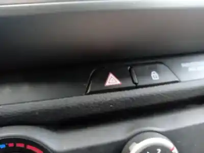 Peça sobressalente para automóvel em segunda mão interruptor 4 piscas - emergência por kia stonic (ybcuv) business referências oem iam 93790h8010wk